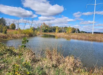 wisconsin/northern-highland/attraction/mequon-nature-preserve