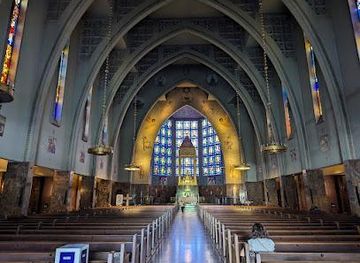 portugal/cascais/attraction/church-of-our-lady-of-the-rosary-of-fatima