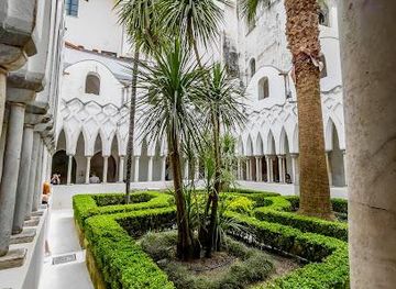 italy/amalfi/attraction/paradise-cloister