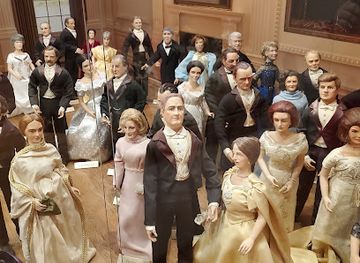 alabama/cahaba-valley/attraction/the-american-village