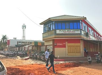 togo/lome/null/attraction/place-des-fetes-nathanael