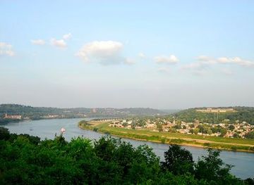 kentucky/covington/attraction/eden-park