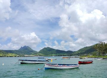 mauritius/grand-port/attraction/camp-pecheur-waterfront