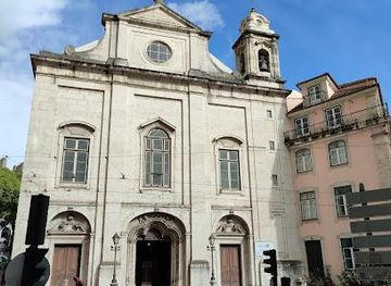 portugal/setubal/attraction/church-of-saint-mary-magdalene