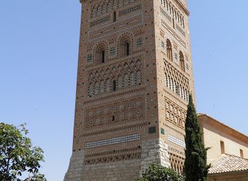 spain/aragon/attraction/el-salvador-tower