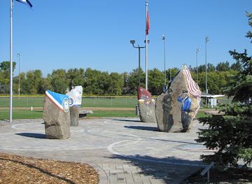 iowa/lake-okoboji/attraction/dickinson-county-freedom-rock-veterans-memorial-lake-park-iowa