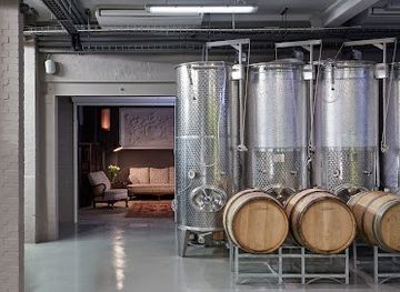 united-kingdom/london/attraction/london-cru-winery