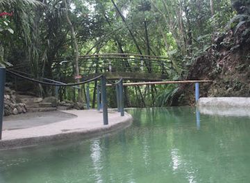 ecuador/montanita-beach/attraction/cascadas-de-alex