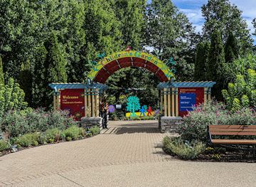 illinois/chicagoland/attraction/the-morton-arboretum