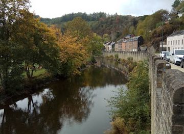 belgium/ardennes/attraction/le-parc-a-gibier-de-la-roche