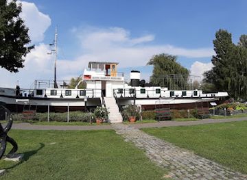 hungary/somogy/attraction/balaton-csavargozos-muemlekhajo