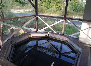 ukraine/yaremche/attraction/chan-nad-prutom