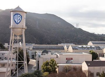 california/los-angeles-county/attraction/warner-bros-water-tower