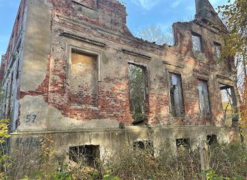 poland/drawa-national-park/attraction/ruiny-palacu-w-konotopie