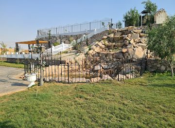 saudi-arabia/taif/attraction/mantq-w-hdayq-bbl