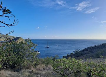 saint-kitts-and-nevis/mount-liamuiga/attraction/white-house-bay-anchorage