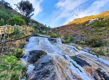 spain/galicia/attraction/cascada-de-touron