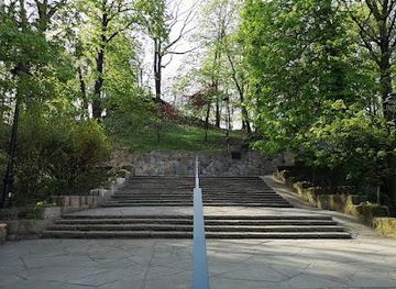 poland/krakow/attraction/park-im-wojciecha-bednarskiego-w-podgorzu