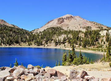 california/sierra-nevada/attraction/lassen-volcanic-national-park
