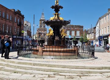 united-kingdom/dumfriesshire/attraction/dumfries-fountain