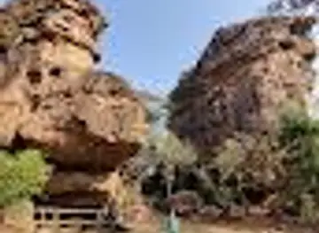 Auditorium Cave