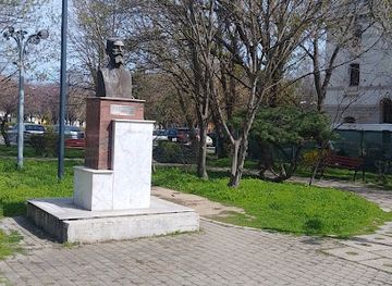 romania/vrancea/attraction/statuia-lui-ion-mincu