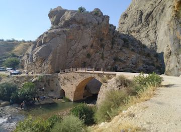 turkiye/mount-nemrut/attraction/kahta-cayi-seytan-koprusu