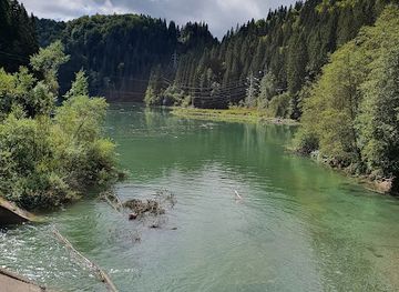 romania/dambovita/attraction/cascada-sapte-izvoare