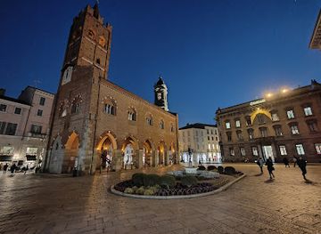 italy/brianza/attraction/arengario