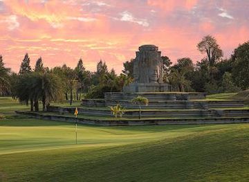 cambodia/phnom-penh/attraction/vattanac-golf-resort