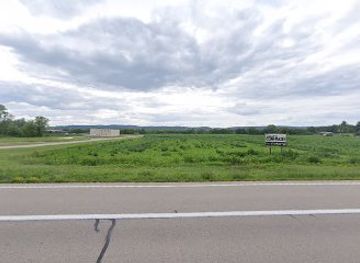 wisconsin/great-river-road/attraction/gilly-s-corn-maze-pumpkin-patch