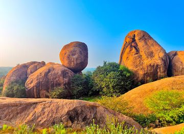 india/tamil-nadu/attraction/malayadipatti-hill