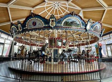 montana/helena/attraction/great-northern-carousel