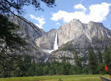 california/yosemite-national-park/attraction/yosemite-valley-chapel
