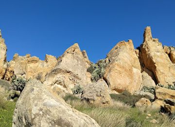 italy/sicily/attraction/promontorio-di-pietraperciata