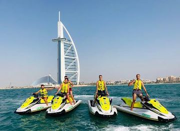united-arab-emirates/dubai/attraction/nemo-watersports-jet-ski-dubai-parasailing-flyboard