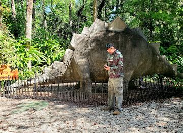 florida/treasure-coast/attraction/dunlawton-sugar-mill-gardens