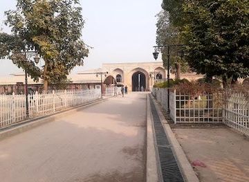 pakistan/peshawar/attraction/gor-khatri