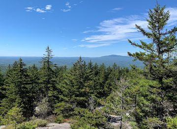 new-hampshire/monadnock-region/attraction/north-pack-monadnock-mountain