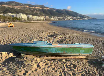 Plazhi te Akademia e Marinës