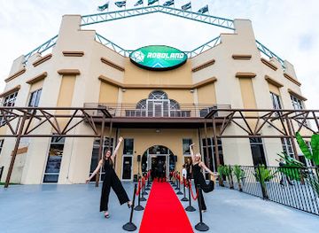 florida/orlando-theme-parks-area/attraction/roboland