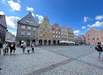 poland/olsztyn/attraction/zegar-sloneczny