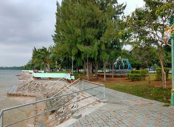 thailand/surat-thani/attraction/laem-pho