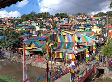 indonesia/semarang/attraction/kampung-pelangi-kalisari