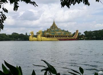 myanmar-burma/bago-region/attraction/kandawgyi-lake