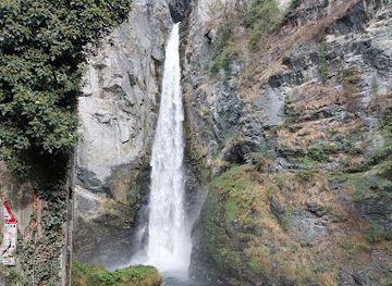 italy/aosta-valley/attraction/cascate-di-isollaz