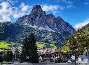 italy/cortina-d-ampezzo/attraction/dolomitas