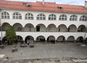 austria/klagenfurt/attraction/museum-of-modern-art