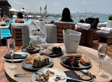 lebanon/baabda/attraction/aria-pool-side