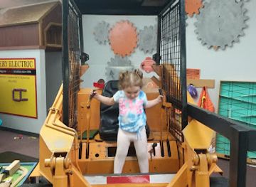 maine/sugarloaf-mountain/attraction/children-s-discovery-museum